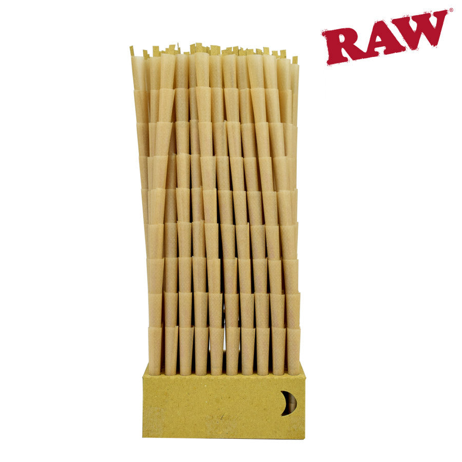 RAW Classic Natural Unrefined Pre-Rolled Cones 1 1/4 | 900/PACK